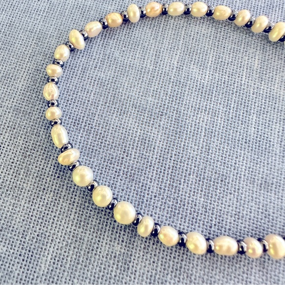 Pearl bracelet, tiny freshwater pearls with hematite seed beads,delicate. - Picture 6 of 6